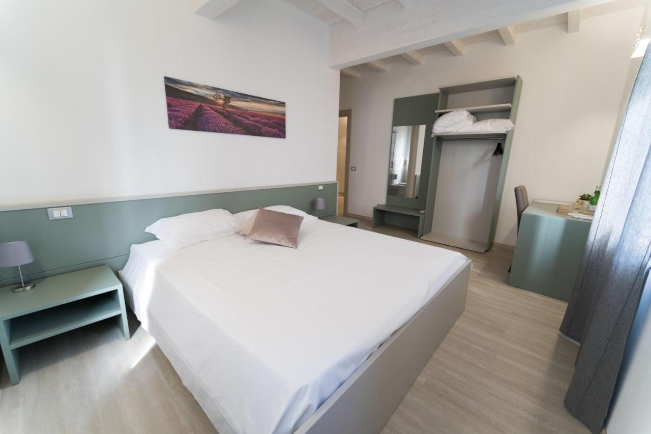 Claudio Rooms Fabbrico Eksteriør billede